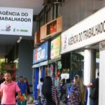 Saúde e comércio se destacam entre as vagas desta terça (26/5) no DF