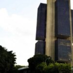 Mercado volta a subir projeção do PIB em 2024 e vê queda na inflação