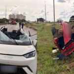 acidente com capotamento deixa carro destruído na BR-070