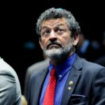 Ex-senador Paulo Rocha (PT) é detido acusado de agredir mulheres em festa