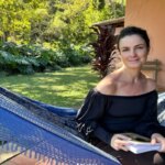Aos 51 anos, Carolina Kasting reflete sobre envelhecimento: “Melhor fase”