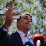 Emissoras apontam falha técnica no processamento da propaganda de Flávio