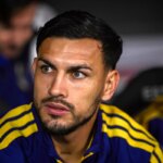 Paredes é relacionado pelo Boca Juniors para jogo decisivo