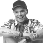 Morre cantor Netinho, grande nome de axé, aos 60 anos