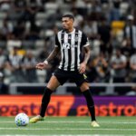 STJD aplica advertência a Ruan Tressoldi por empurrão em Gabigol
