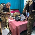 Polícia faz operação contra facção que tortura “traidores” no Paraná
